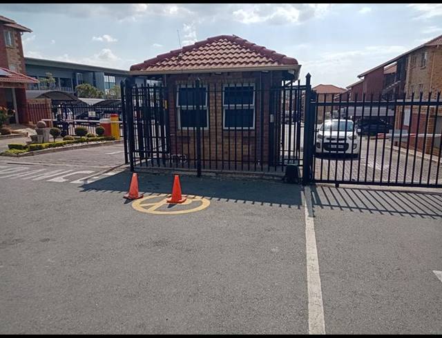 2 BEDROOM APARTMENT FOR SALE IN ERAND GARDENS